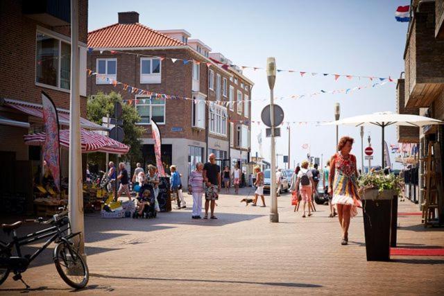 Piet'S Beachhouse Katwijk aan Zee Exteriör bild